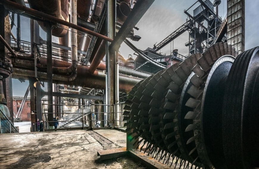 How Advanced Tracking Systems Are Transforming Global Supply Chains