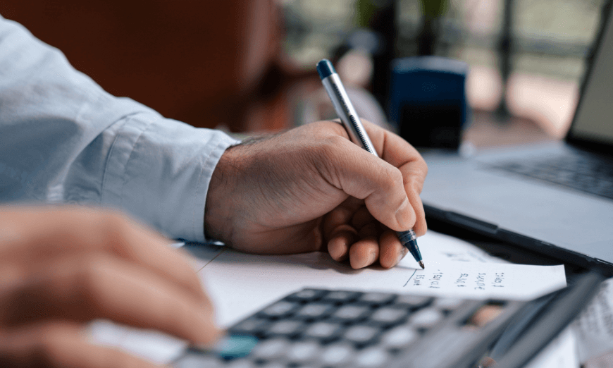 Year-End Tax Planning Checklist for Canadian Businesses