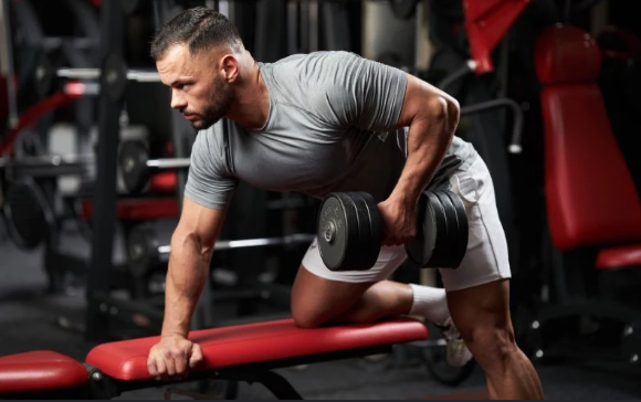 Dumbbell Workout Routine Mistakes Beginners Should Avoid