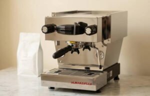 Identifying the Best Prosumer Espresso Machine Under $2000